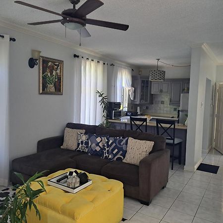 Ferienwohnung Ivory Tower Ocho Rios Exterior foto